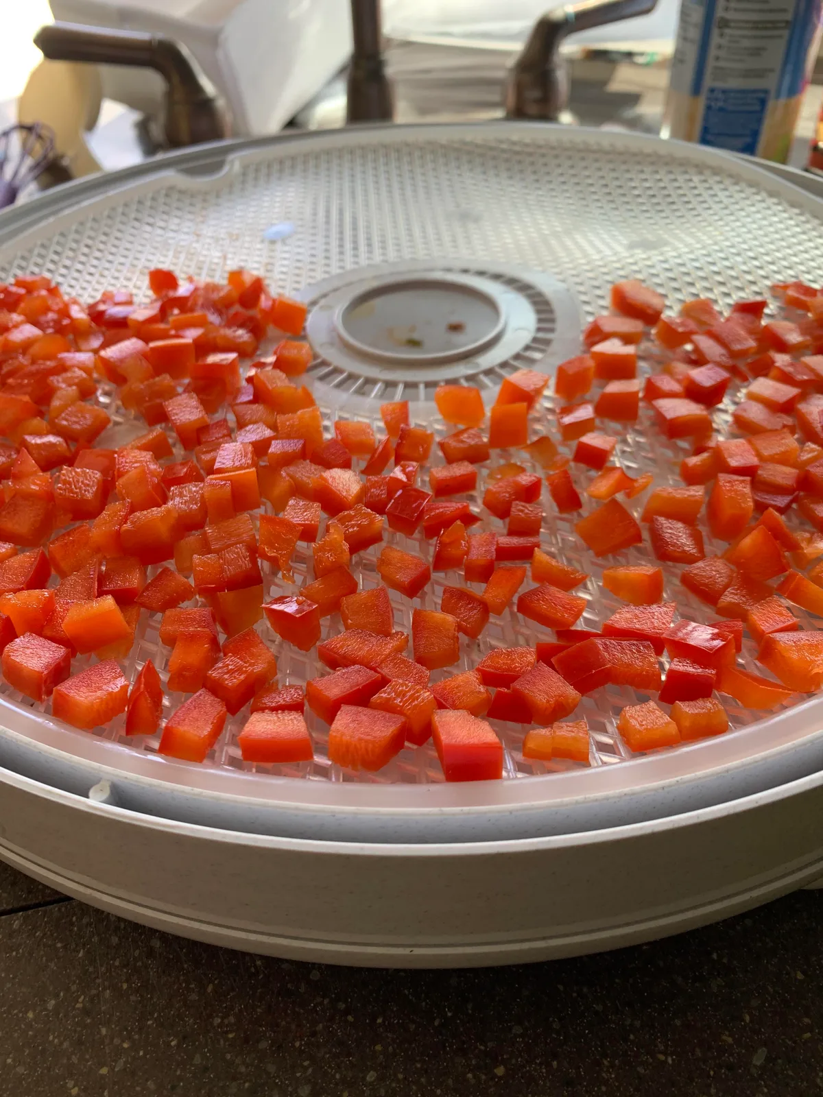 dehydrating peppers for flakes